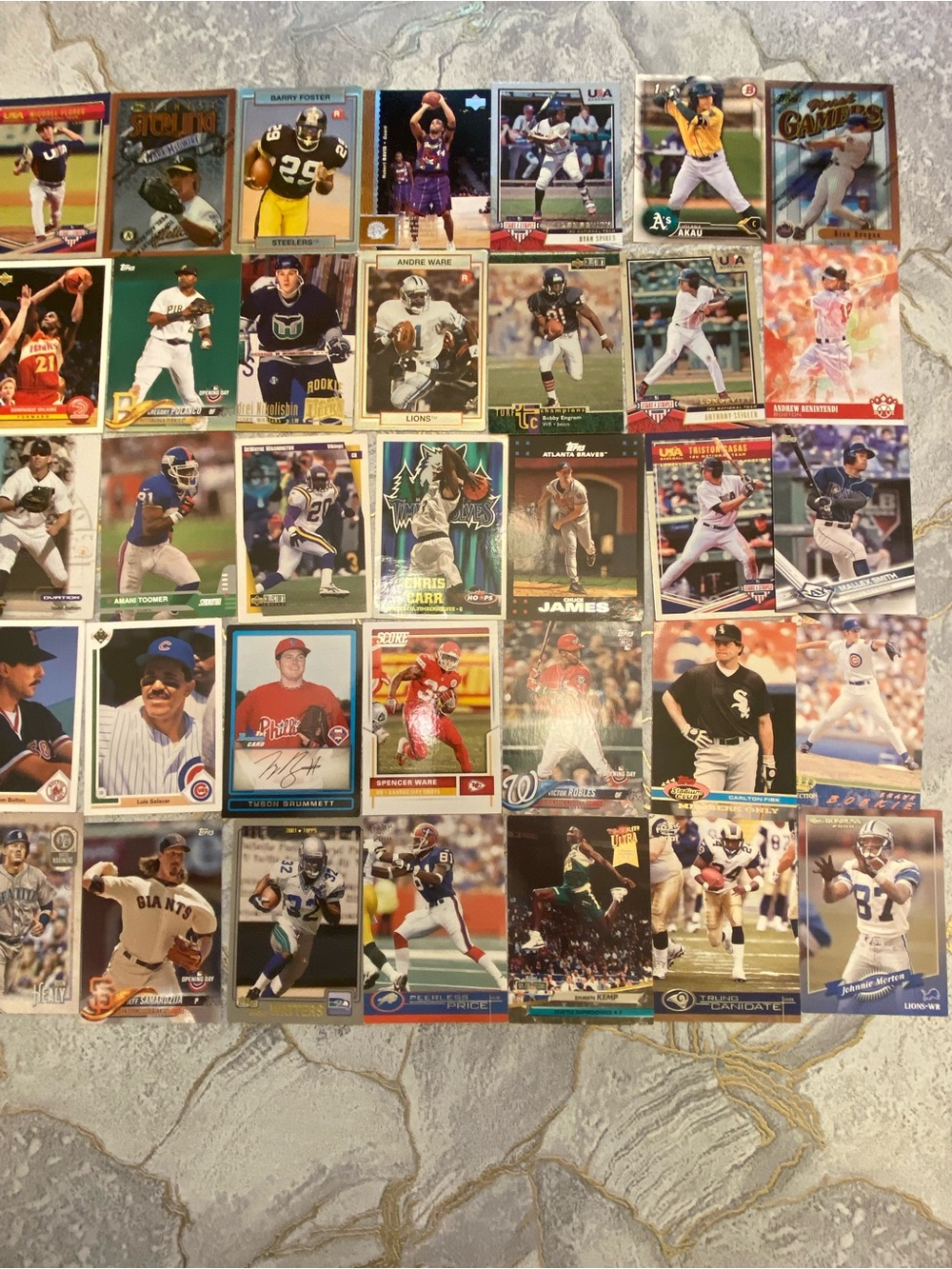 Assorted Trading Cards Pack - Multi-Color Sports Cards - Picture 3 of 4